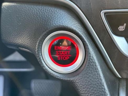 Used 2019 Honda Accord EX image 17