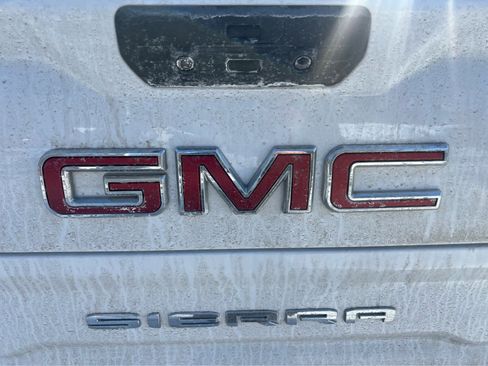 Used 2021 GMC Sierra 1500 Elevation image 8
