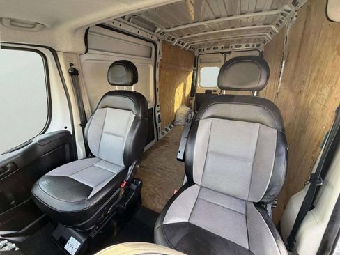 Used 2017 RAM ProMaster 2500 image 28