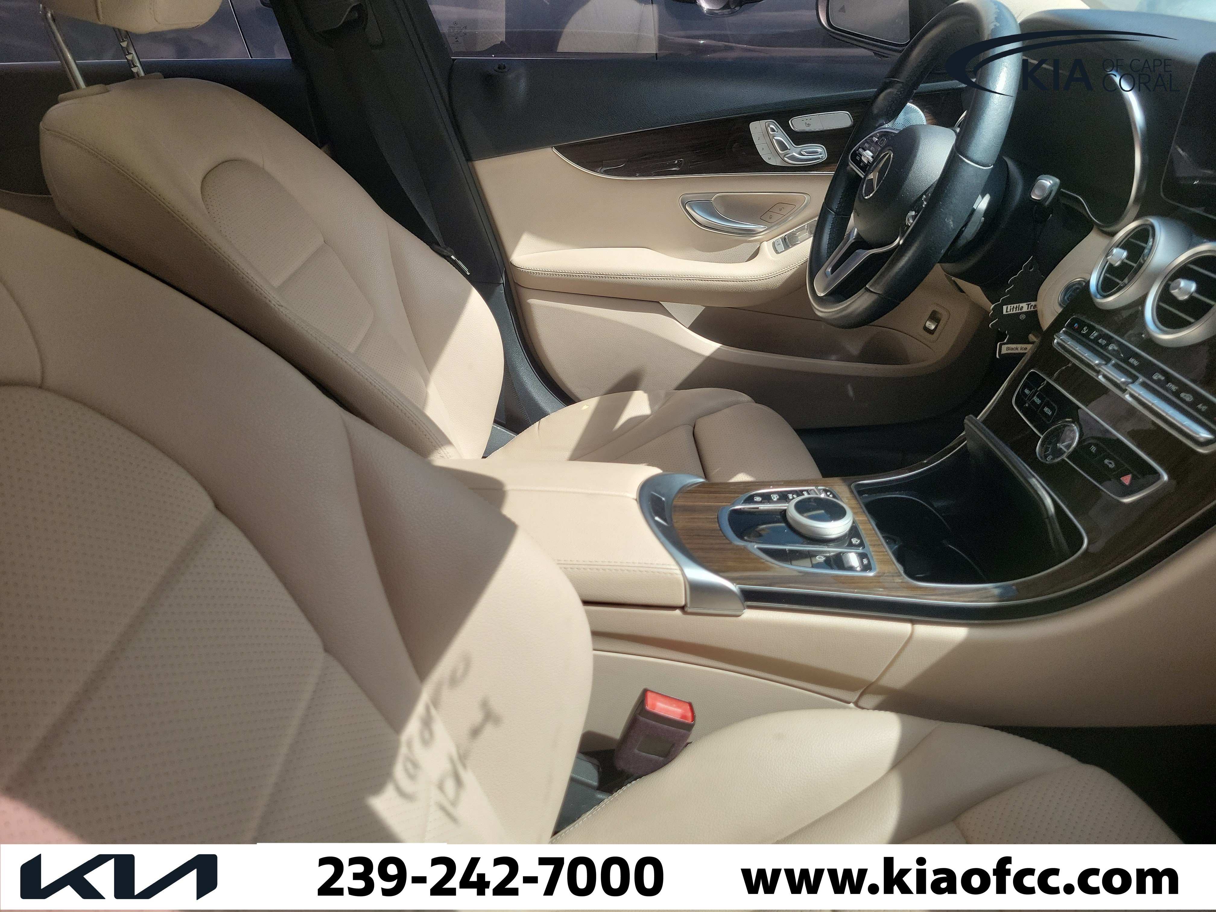 Used 2021 Mercedes-Benz C 300 Sedan image 6