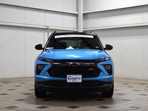 Used 2025 Chevrolet TrailBlazer RS w/ Convenience Package image 2