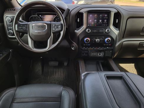 Used 2020 GMC Sierra 3500 Denali w/ Denali Ultimate Package image 19