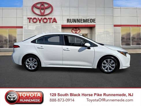 Certified 2026 Toyota Corolla LE FWD image 7