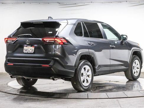 Certified 2025 Toyota RAV4 LE FWD image 5