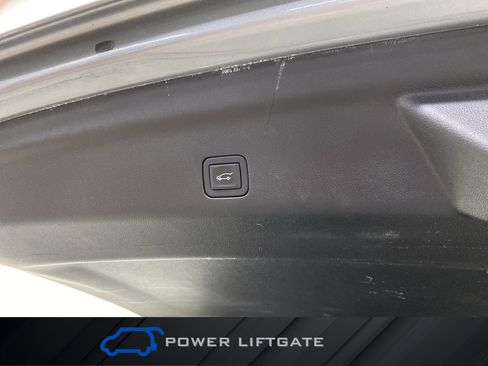 Used 2023 Chevrolet Tahoe LT w/ Luxury Package AWD/4WD image 36