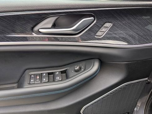 Used 2023 Jeep Grand Cherokee Trailhawk w/ Advanced Protech Group II image 27