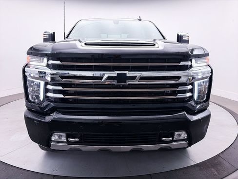 Used 2022 Chevrolet Silverado 2500 High Country AWD/4WD image 16