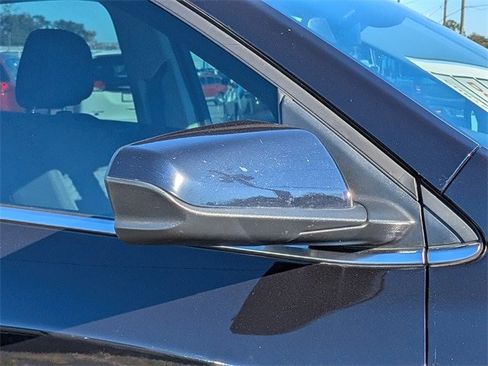 Used 2020 Chevrolet Equinox LT image 11