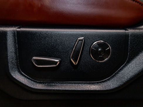 Used 2020 Ford F450 Platinum w/ FX4 Off-Road Package image 22