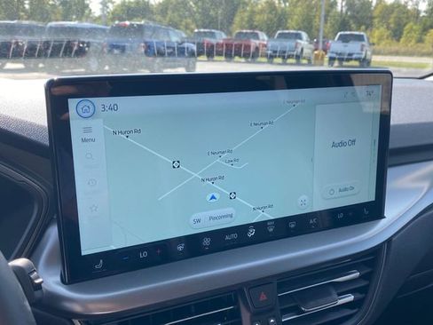 New 2025 Ford Escape SE image 26