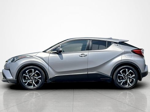 Certified 2018 Toyota C-HR XLE FWD image 2