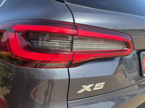 Used 2019 BMW X5 xDrive40i AWD/4WD image 10