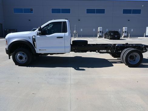 New 2026 Ford F550 2WD Regular Cab Super Duty image 17