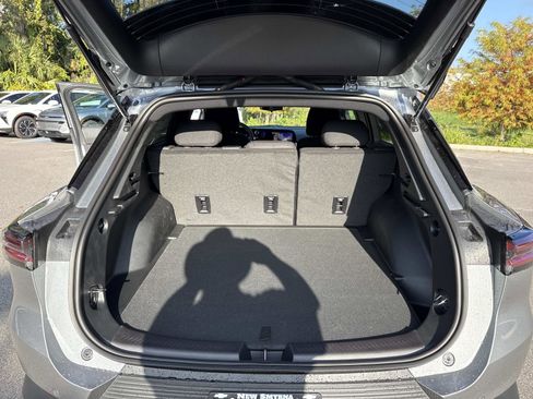 New 2026 Chevrolet Equinox EV LT image 29