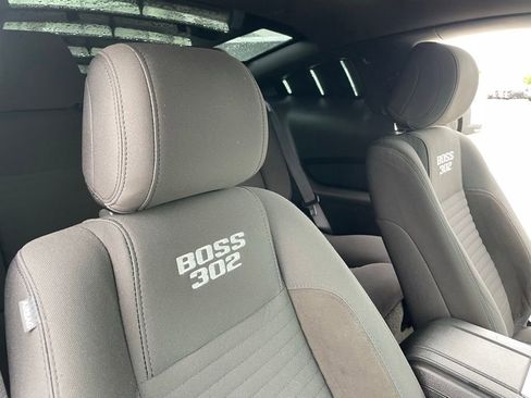Used 2012 Ford Mustang Boss 302 w/ Boss 302 Accessory Pkg RWD image 24