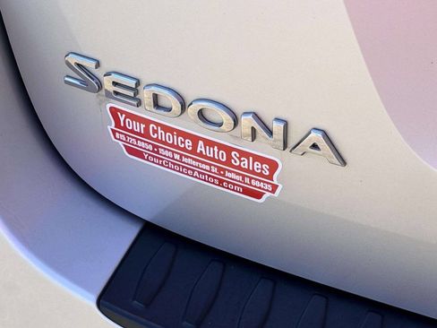 Used 2019 Kia Sedona EX w/ EX Premium Package FWD image 5