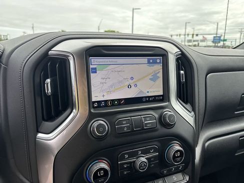 Certified 2021 Chevrolet Silverado 1500 LTZ w/ LTZ Premium Package AWD/4WD image 27