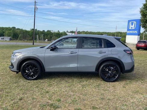 New 2026 Honda HR-V Sport image 2