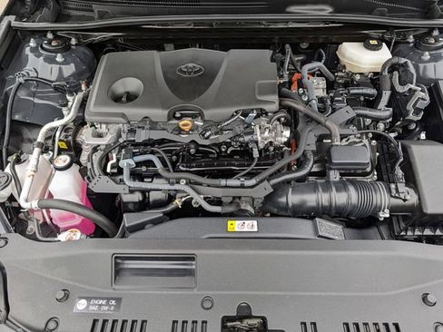 Used 2025 Toyota Camry LE image 33