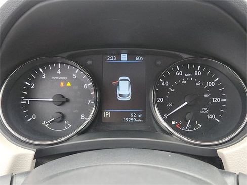 Certified 2022 Nissan Rogue Sport SL w/ Premium Package image 28