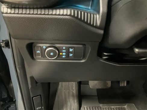 Used 2024 Ford Ranger Lariat w/ FX4 Off-Road Package image 27