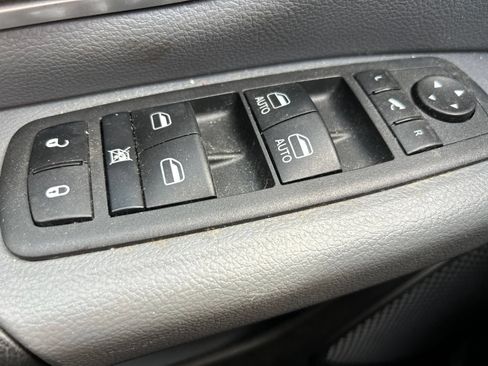 Used 2022 RAM 1500 Big Horn AWD/4WD image 24