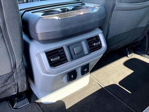 Used 2024 Ford F150 XLT w/ Mobile Office Package image 11