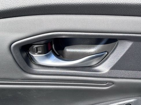 Certified 2025 Honda Accord SE image 20