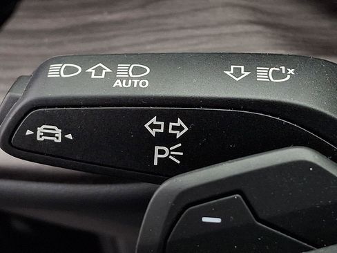 Used 2025 Audi Q5 Premium Plus w/ Premium Plus image 25