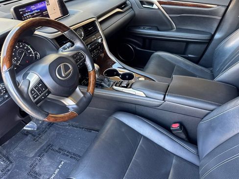 Used 2017 Lexus RX 450h AWD w/ Cold Weather Package image 10