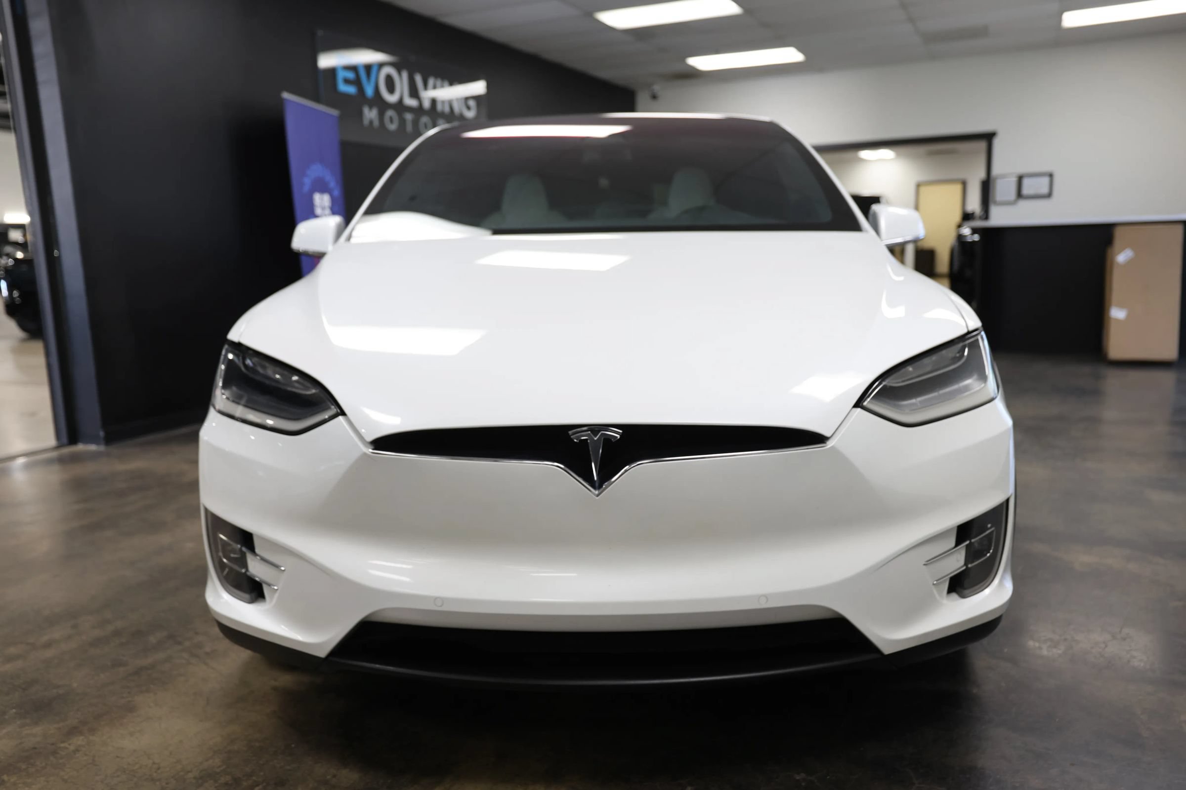 Used 2016 Tesla Model X 75D AWD/4WD image 6