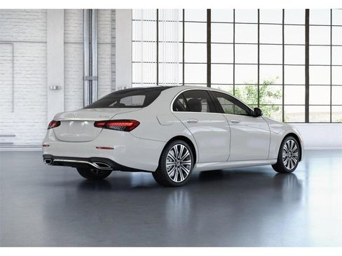 Certified 2023 Mercedes-Benz E 450 4MATIC Sedan image 22