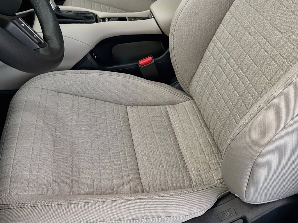 Used 2026 Honda HR-V LX image 19