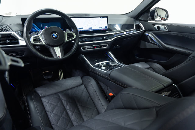 Used 2026 BMW X6 xDrive40i AWD/4WD image 19