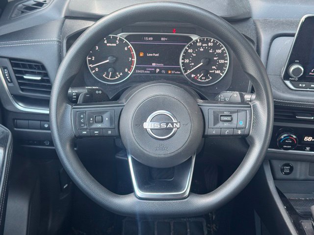 Used 2024 Nissan Rogue SV FWD image 9