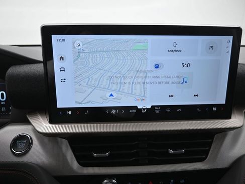 New 2026 Ford Explorer Active RWD image 9