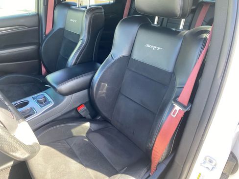 Used 2019 Jeep Grand Cherokee SRT AWD/4WD image 10
