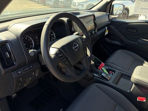 New 2026 Nissan Frontier SV w/ SV Convenience Package image 14