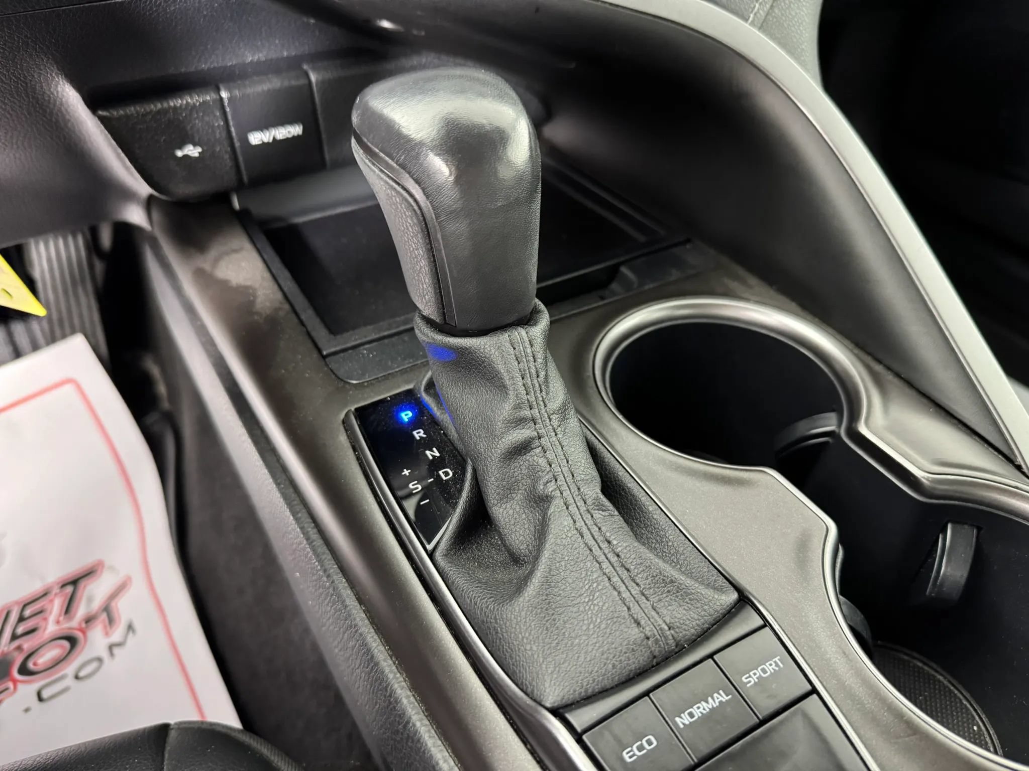 Used 2023 Toyota Camry SE FWD image 20
