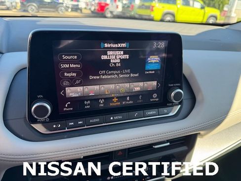 Certified 2025 Nissan Rogue SV image 8