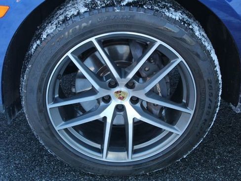 Used 2022 Porsche Macan image 15