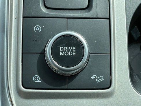 Used 2021 Ford Explorer Limited w/ Equipment Group 301A image 57