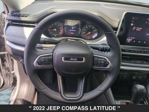 Used 2022 Jeep Compass Latitude AWD/4WD image 16