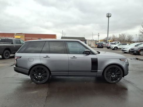 Used 2022 Land Rover Range Rover Westminster Edition image 2