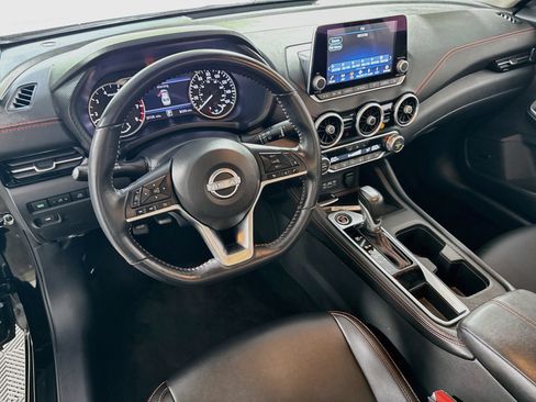 Used 2024 Nissan Sentra SR w/ SR Premium Package FWD image 25