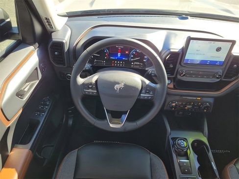 Used 2024 Ford Bronco Sport Outer Banks image 20