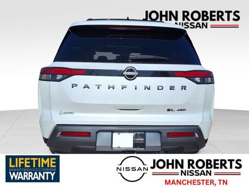 New 2026 Nissan Pathfinder SL w/ SL Premium Package image 16