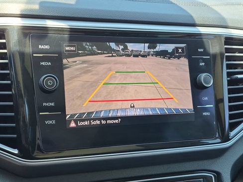 Used 2019 Volkswagen Atlas SEL R-Line FWD image 16