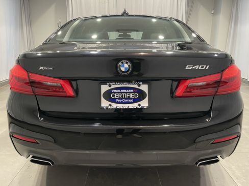 Used 2019 BMW 540i xDrive w/ M Sport Package AWD/4WD image 5