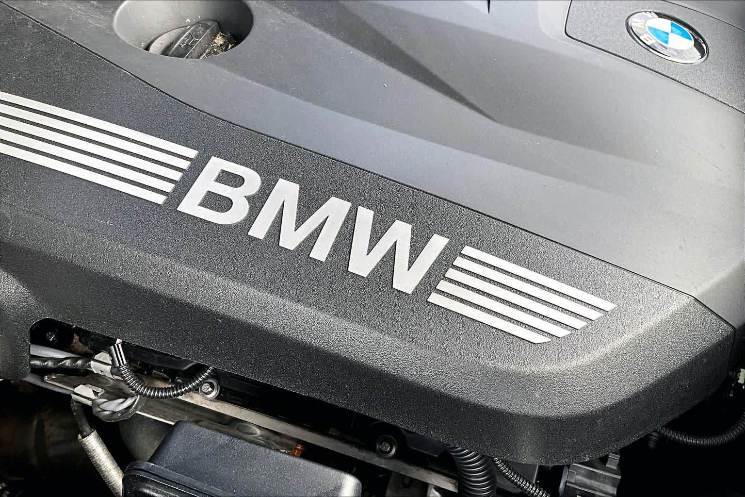 Used 2024 BMW X6 xDrive40i w/ Premium Package AWD/4WD image 33